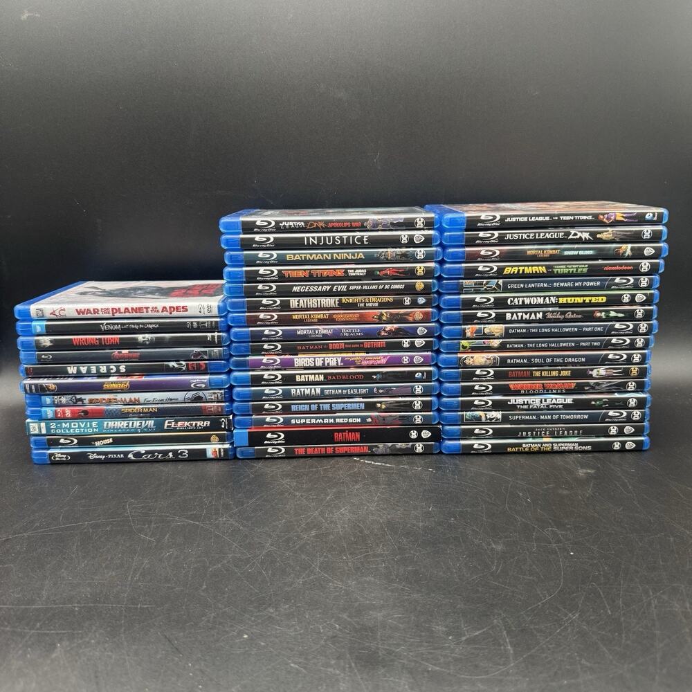 43x DC Comics, Marvel, Horror & More Blu-Ray Lot Mostly DC Comics Animated EUC
